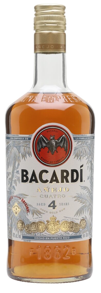 Láhev Bacardi Añejo Cuatro, čtyřletý rum